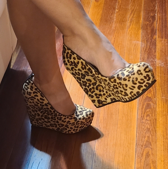 Aldo leopard print wedges - Picture 6 of 8